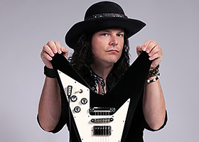 Anthony Gomes
