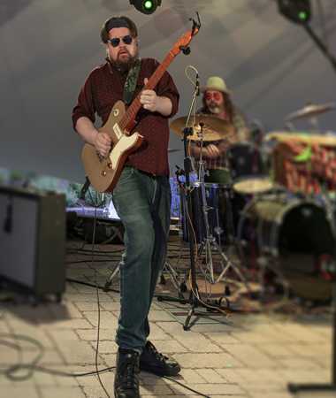 Damon Fowler on guitar