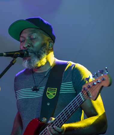 Trippin Billies Bassist