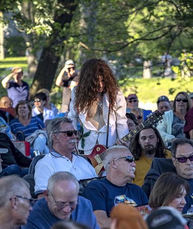 Franks as Jimmy Page; Led Zeppelin tribute, Kashmir